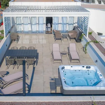 Apartman Sunset Garden Palace Apartments