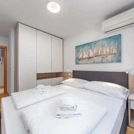 Apartman Sunset Garden Palace Apartments *